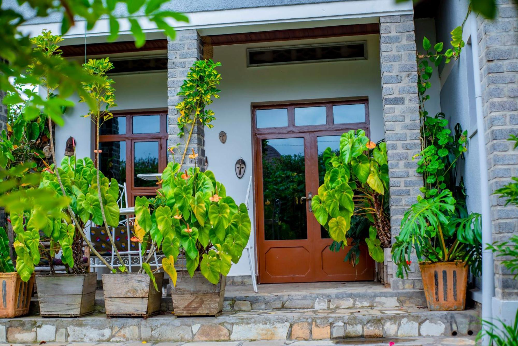 Little Birds Paradise Ruhengeri Bagian luar foto